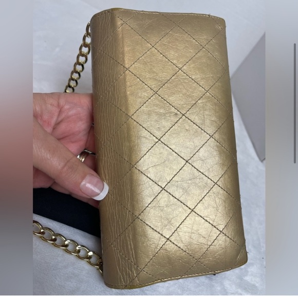 CHANEL Vintage Calf Skin Diamond Stitch CC Logo Long Flap Wallet On A Chain - Picture 5 of 14